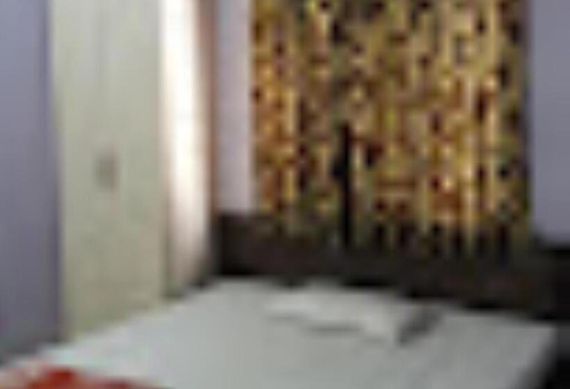 Номер Стандарт, Kaka Recidency Jalgaon
