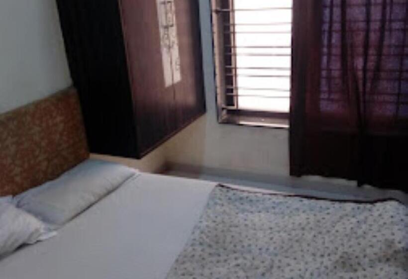 Номер Deluxe, Raj Residency Jalgaon
