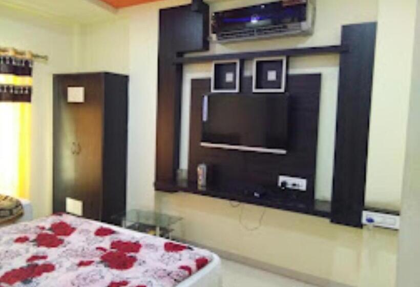 Номер Deluxe Кровать Кинг, Raj Residency Jalgaon