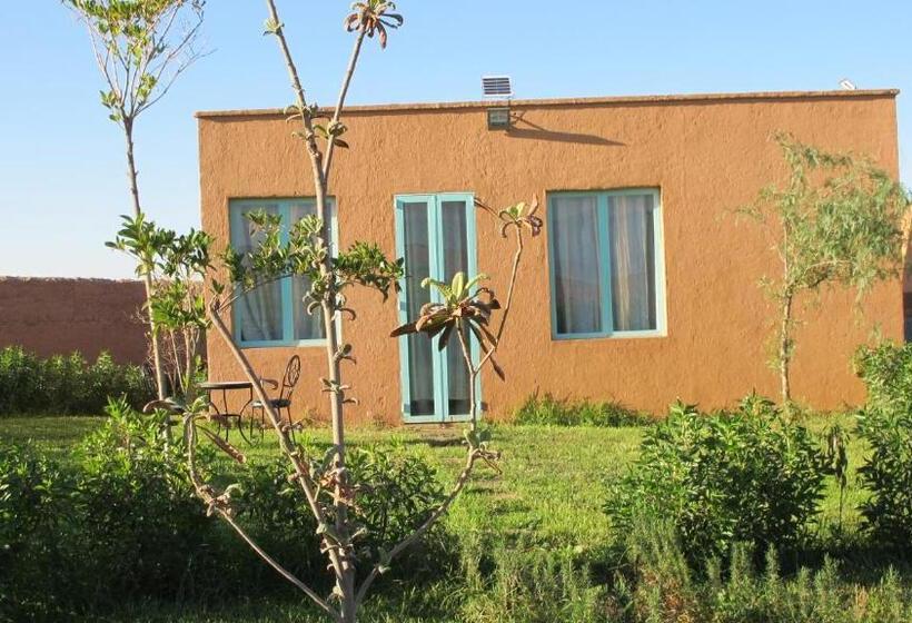 بانگلوی استاندارد, Family Village Marrakech