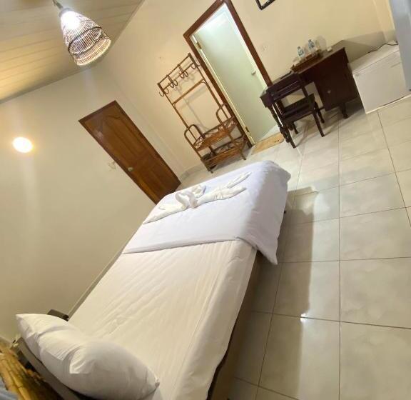اتاق استاندارد, Ecran Riverfront Guesthouse