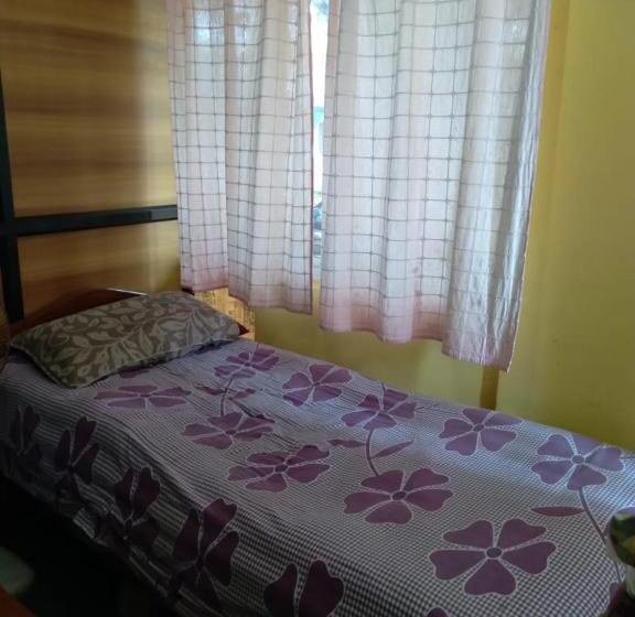 Номер Стандарт Индивидуальный, Haldankar Guest House