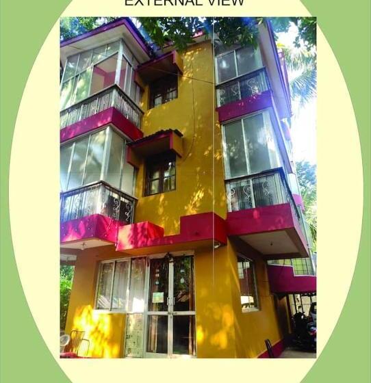 Семейный Номер, Haldankar Guest House