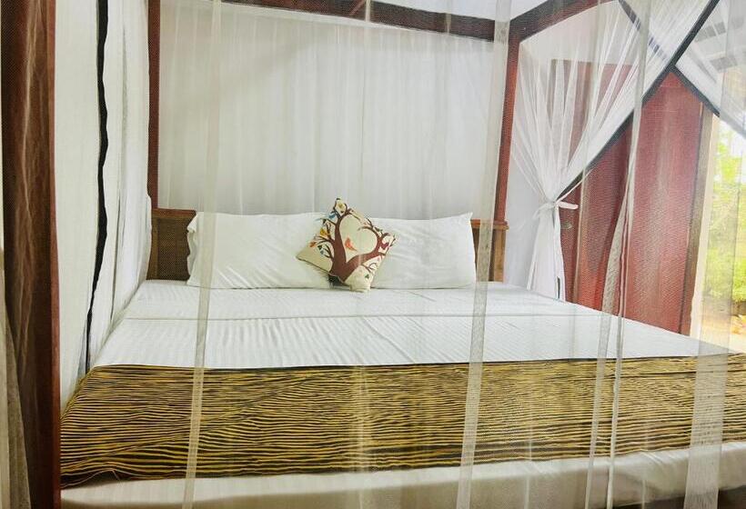 Номер Deluxe Вид на Море Боковой, Sun Beach