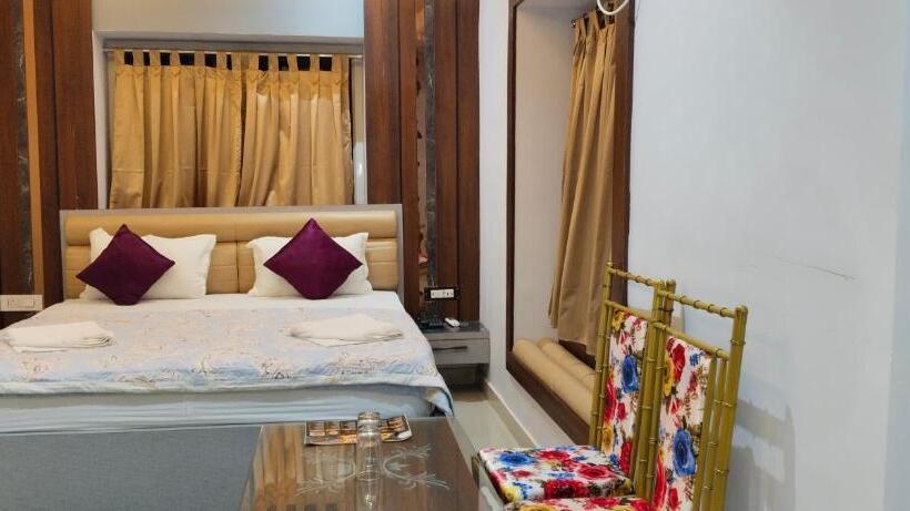 اتاق استاندارد, Sai Darbar & Banquet
