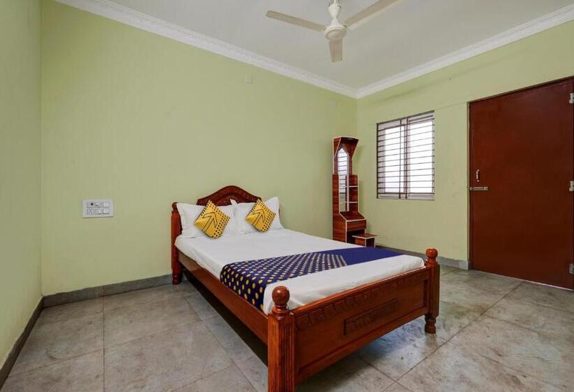 Номер Стандарт, Spot On Siri Balaji Freshup Rooms