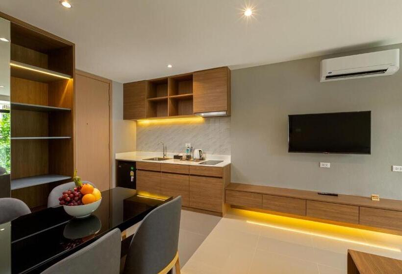 Family Suite, Wyndham Garden Naithon Phuket