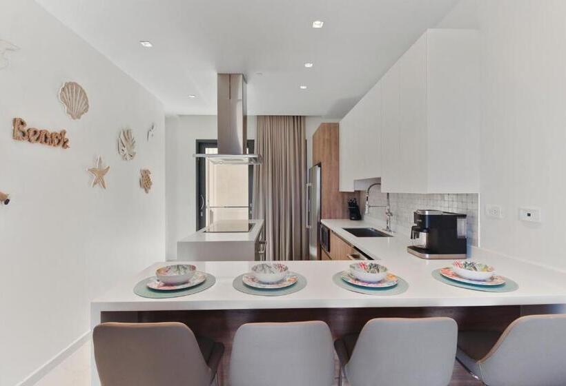 带1个卧室的豪华公寓, Bocobay Wariruri Condos