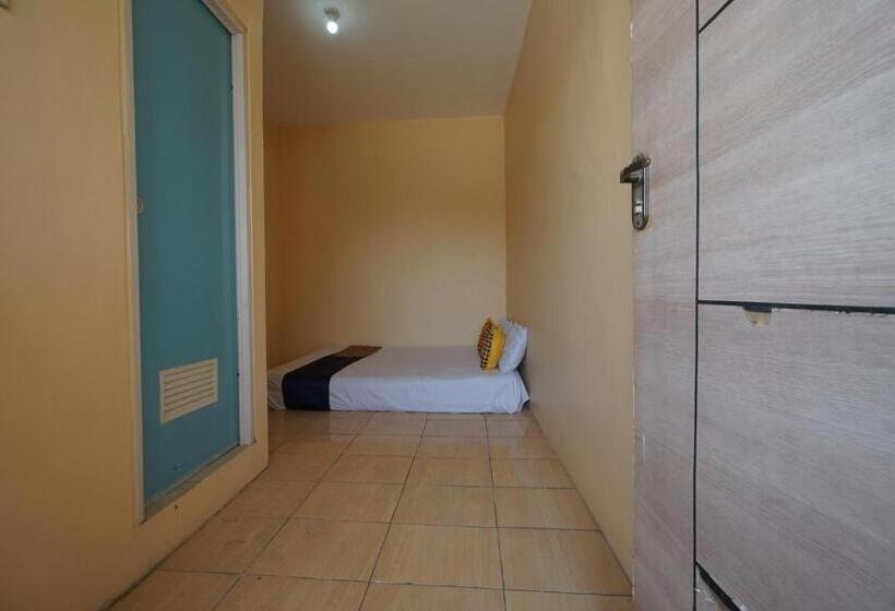 Номер Deluxe, Oyo 93300 Homestay Puri Anggrek Syariah   Wage