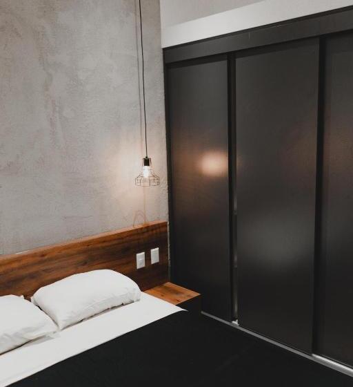 Апартаменты 1 Спальня, Peace Lofts And Apartments