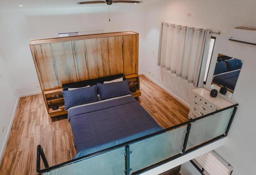 Апартаменты 2 Спальни, Peace Lofts And Apartments