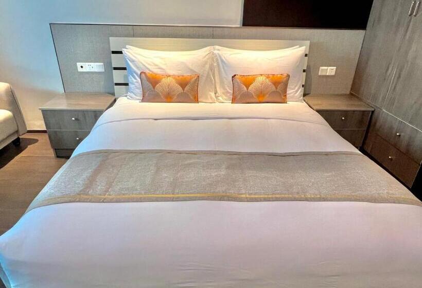 اتاق لوکس با تخت بزرگ, Blue Bay Oceanview Residence
