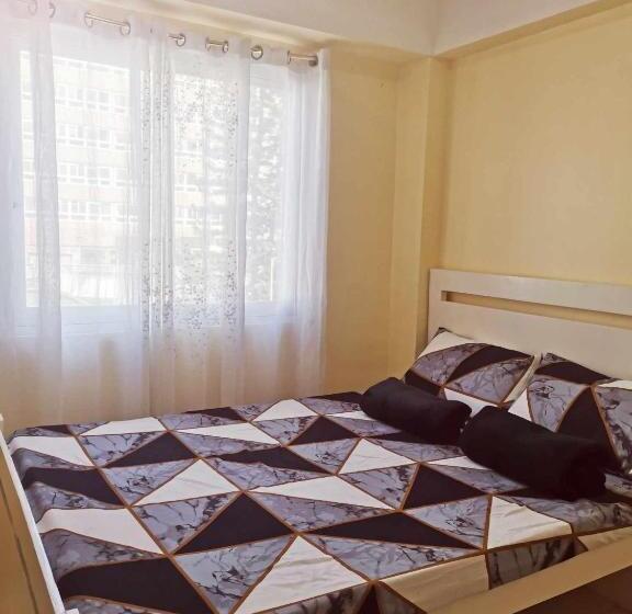 اتاق استاندارد, Burnham Hill Condominium