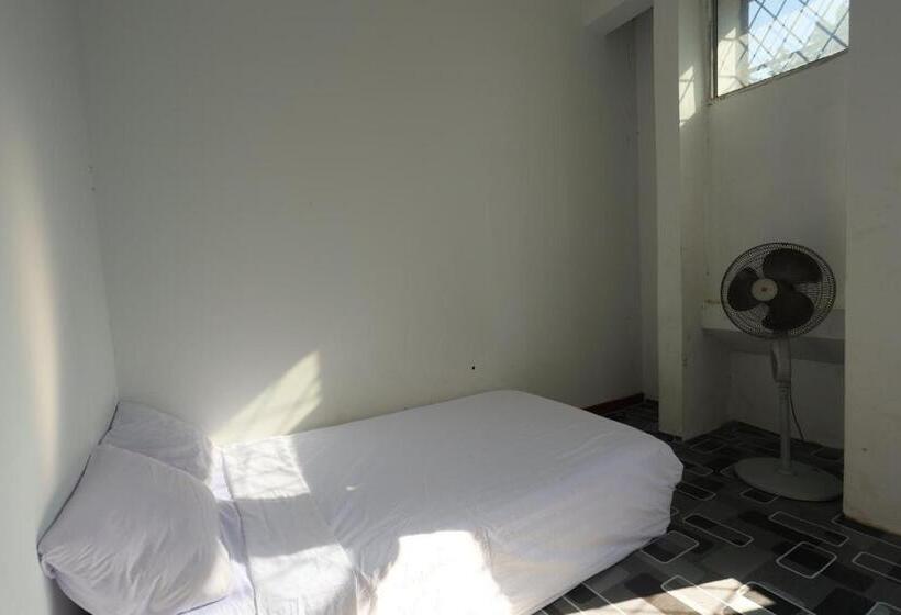 수피리어 싱글 룸, Spot On 93312 Homestay Orange