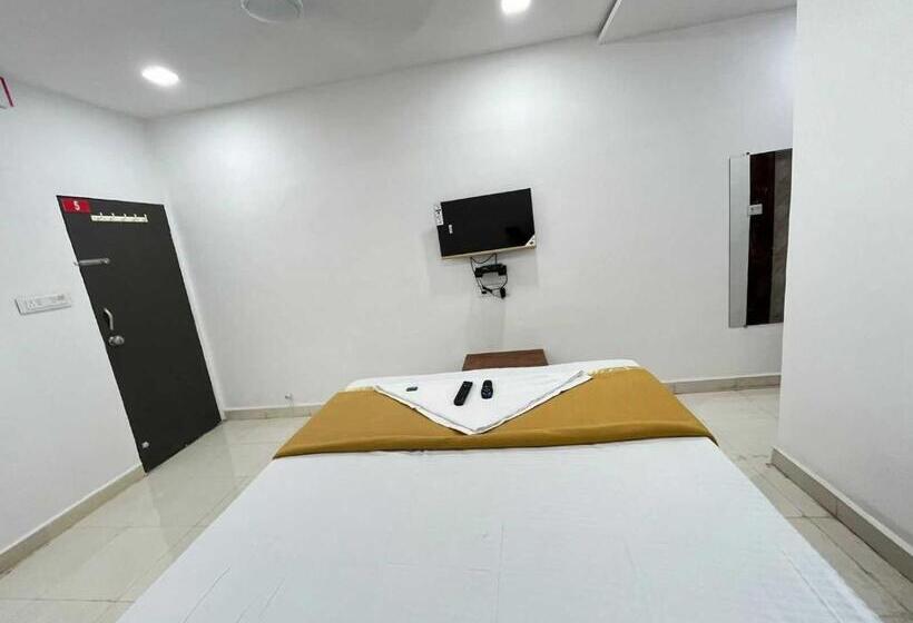 Трехместный Номер Классика, Oyo Hotel Nature Peak