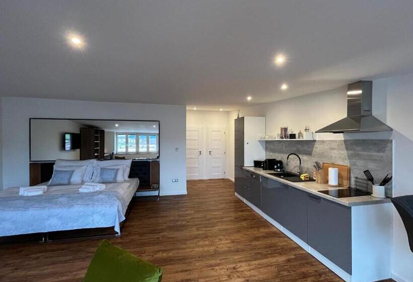 Люкс Вид на Горы, Apartmány Malé Náměstí, Broumov