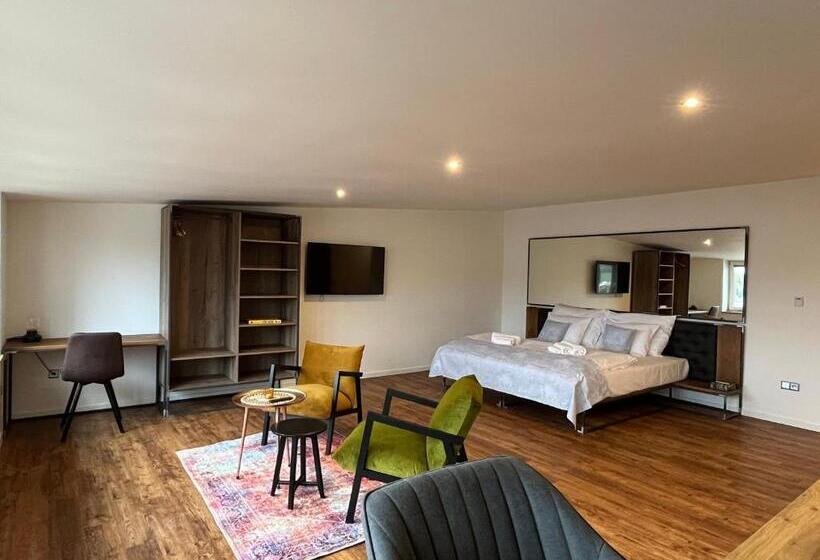 マウンテンビュースイート, Apartmány Malé Náměstí, Broumov