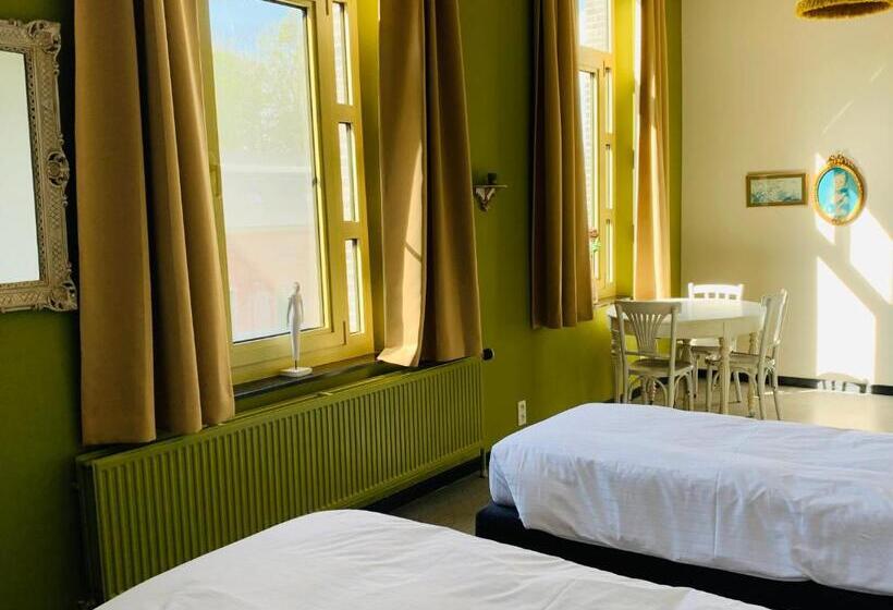 标准三人间, De Lotuspoort Met Mihr S B&b In De Abdij Van Bornem