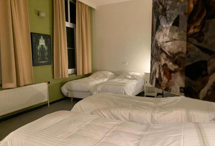 패밀리 룸, De Lotuspoort Met Mihr S B&b In De Abdij Van Bornem