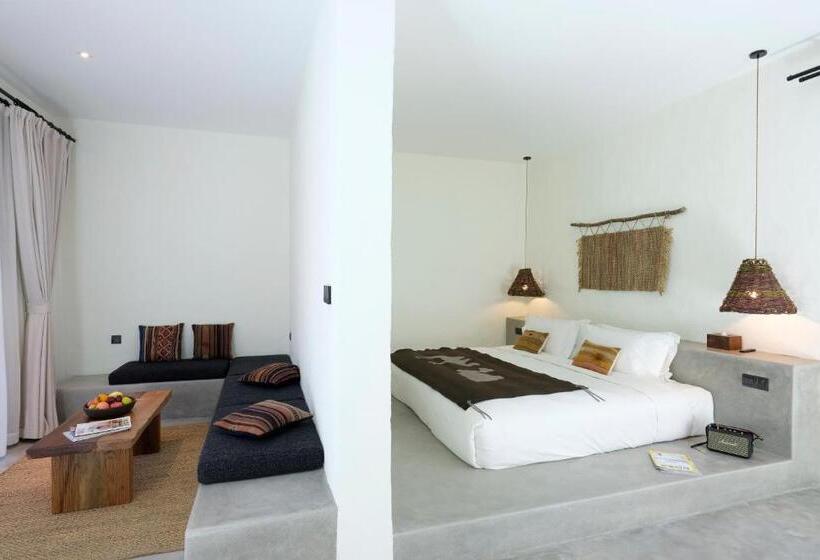 اتاق استاندارد با چشم‌انداز استخر, South Zhongwei Resort