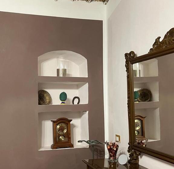 Quarto Estandar Individual, Casa Di Mirto