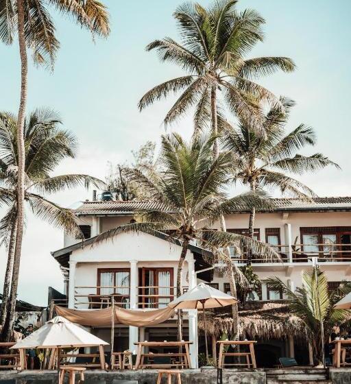 Quarto Quádruplo Estandar Vista Mar, Amaroo Hikkaduwa
