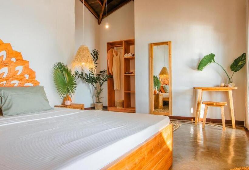 Quarto Quádruplo Estandar Vista Mar, Amaroo Hikkaduwa