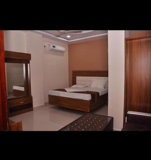 Стандартный Номер Кровать Кинг, Rns Residency & Restaurant Badepalle