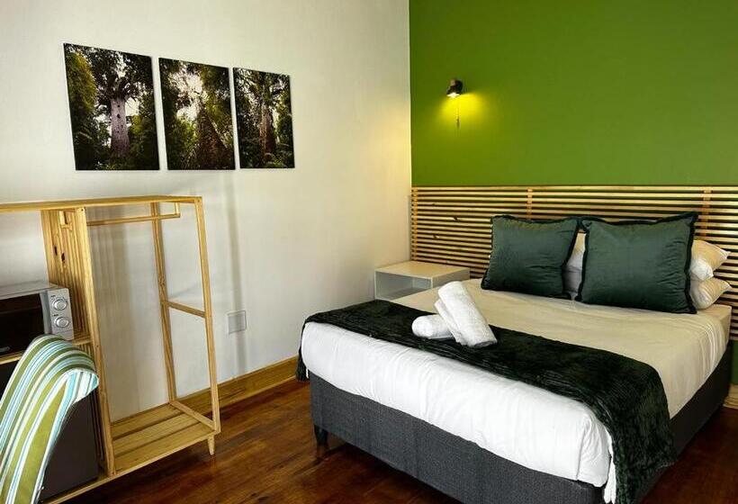 Номер Deluxe, Zuri Place