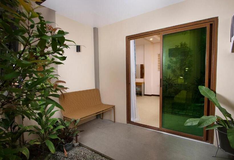 جناح إدارى, Dancels Inn