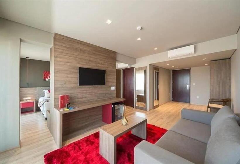 اتاق کلاسیک چهارنفره, Quarto Hotel Laghetto Stilo Borges