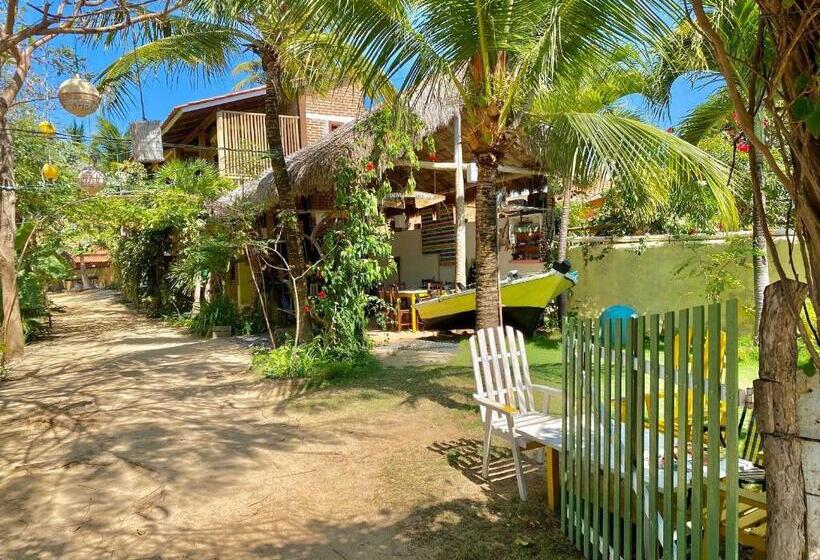 سوییت سوپریور, Pousada Casa Velha   Moitas