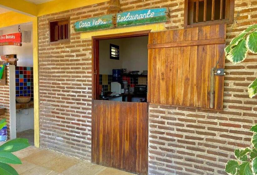 سوییت, Pousada Casa Velha   Moitas