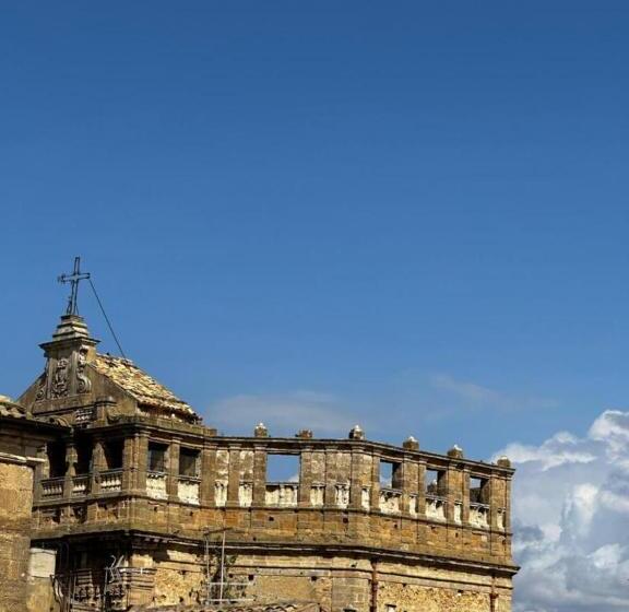 Номер Стандарт, Room In B&b   The Staircase   Caltagirone