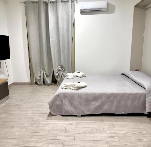 Номер Стандарт, Room In B&b   The Staircase   Caltagirone