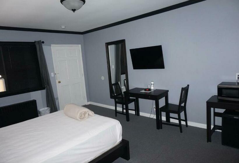 Номер Deluxe, Central Motel Courtyard