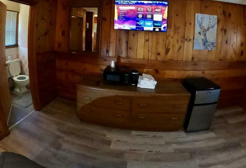 Номер Стандарт, Heart Of The Berkshires Motel