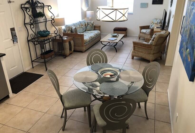 2间卧室的房子, Addy's Villas