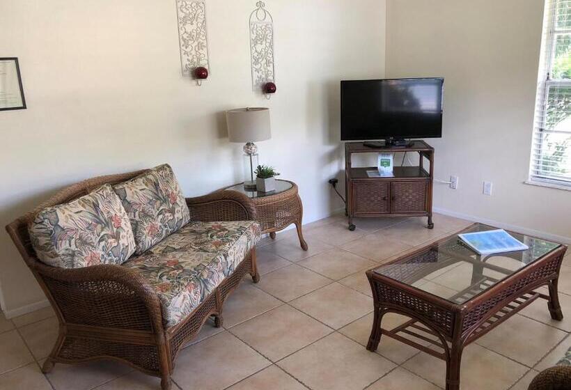 带2个卧室的别墅, Addy's Villas