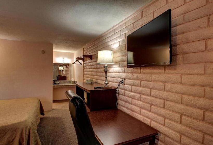 Стандартный Номер Кровать Кинг, Country Inn Beaver Utah