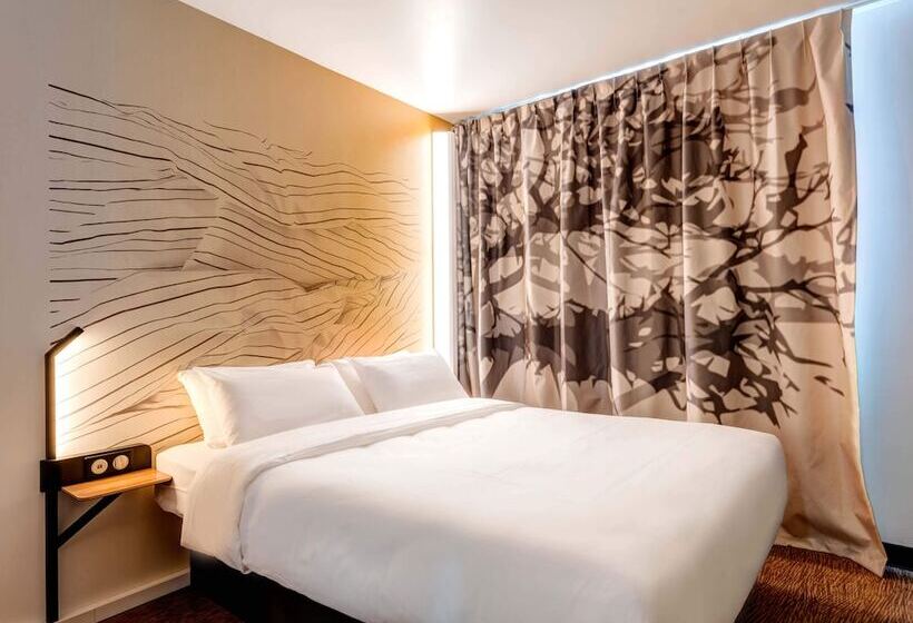 Четырехместный Номер Стандарт, B&b Hotel Massieux Genay