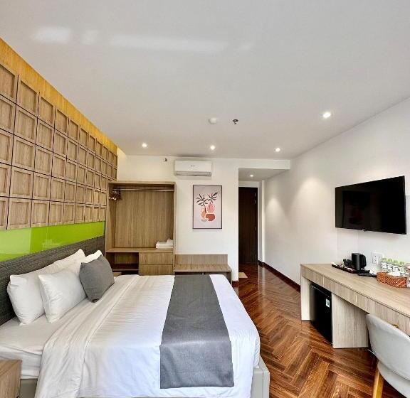 اتاق لوکس با بالکن, Hải Long Hotel 2