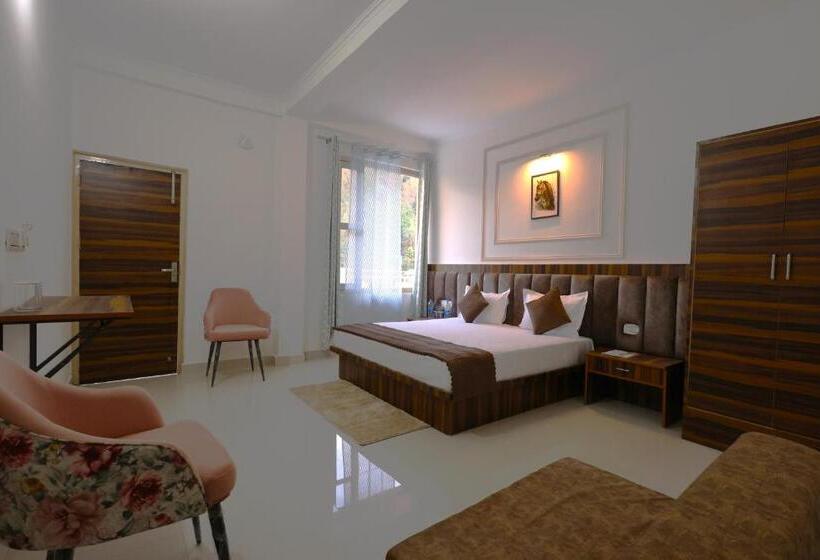 スイート（家族用）, Chopta House Hotel And Restaurant