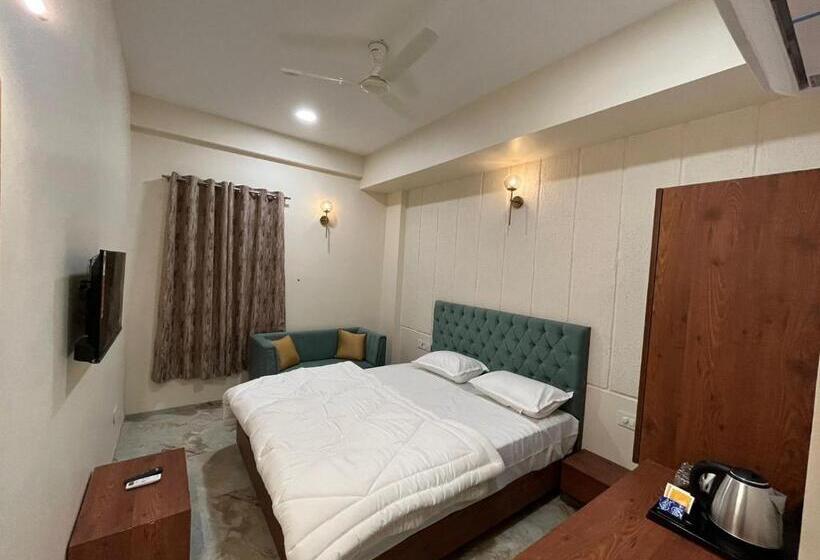 豪华房间, Kasa Comfort Inn
