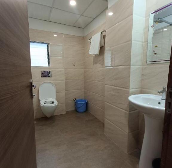 Quarto Estandar, Treebo Park Palace