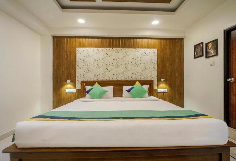 Quarto Deluxe, Treebo Park Palace
