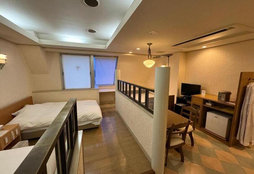 Номер Стандарт Трехместный, ホテルカスカベ Hotel Kasukabe