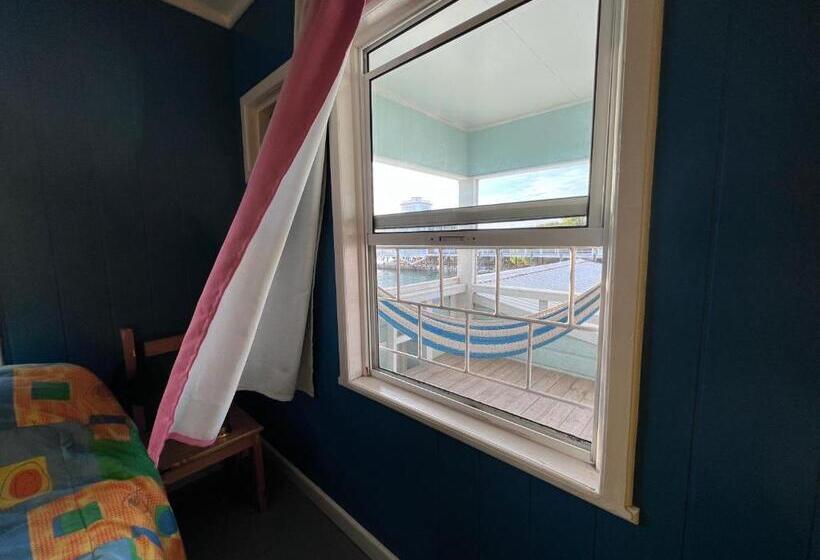 海景套房, Dockside Utila Ocean Front Suites