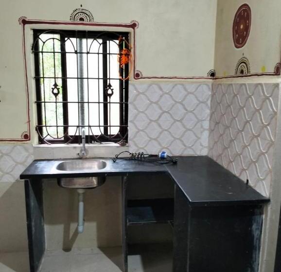 اتاق استاندارد با چشم‌انداز باغ, Samadhana Homestay