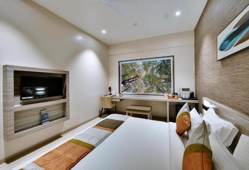 エクゼクティブスイート, Click Hotel Pithampur